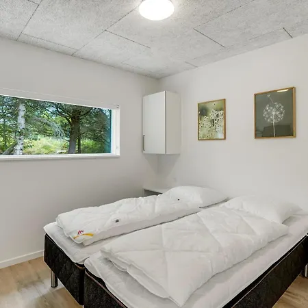 Holiday home Beautiful In With Sauna *