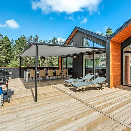 Holiday home Beautiful In With Sauna Blavand