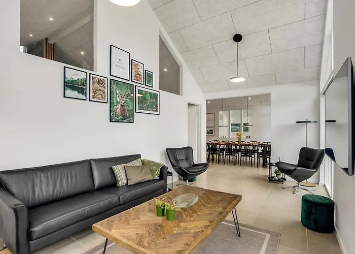 Lovely In With Sauna